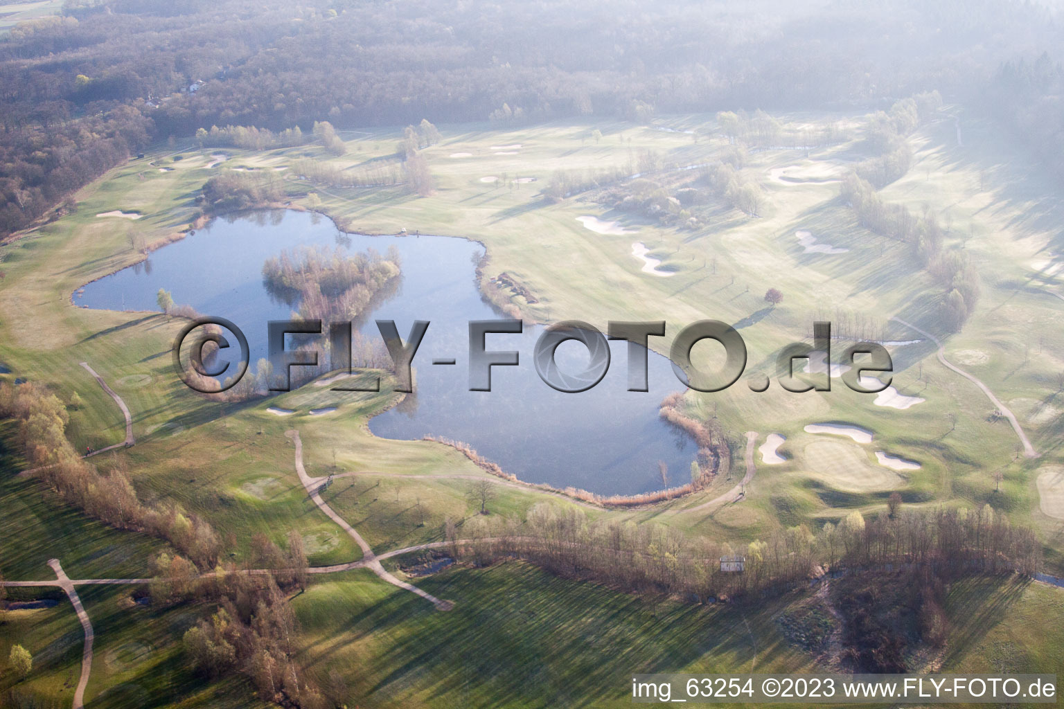 Essingen, Golfclub Dreihof im Bundesland Rheinland-Pfalz, Deutschland von oben gesehen