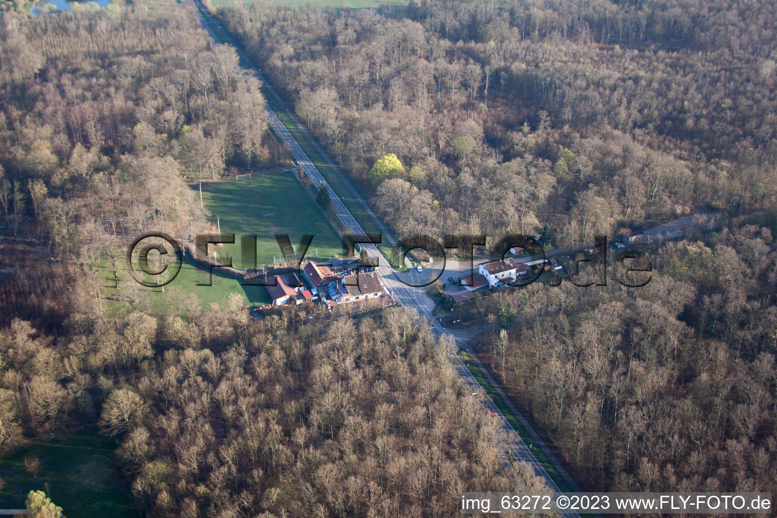 Essingen, Golfclub Dreihof im Bundesland Rheinland-Pfalz, Deutschland aus der Luft