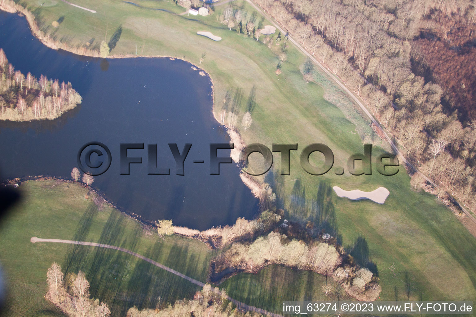 Essingen, Golfclub Dreihof im Bundesland Rheinland-Pfalz, Deutschland vom Flugzeug aus
