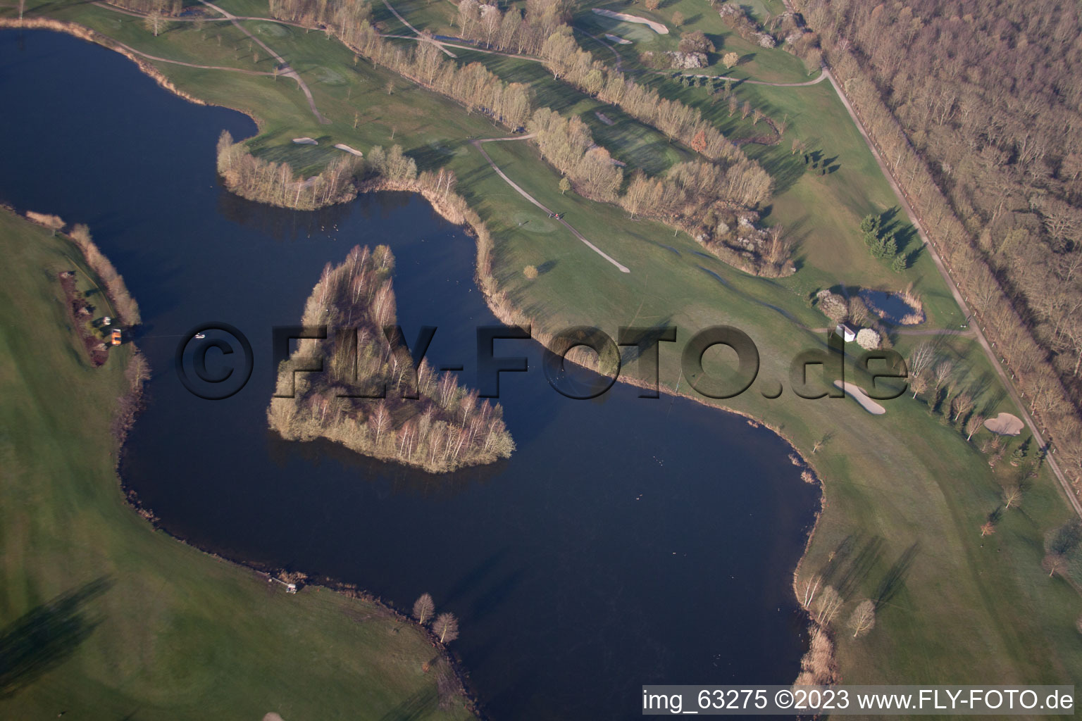 Essingen, Golfclub Dreihof im Bundesland Rheinland-Pfalz, Deutschland aus der Vogelperspektive