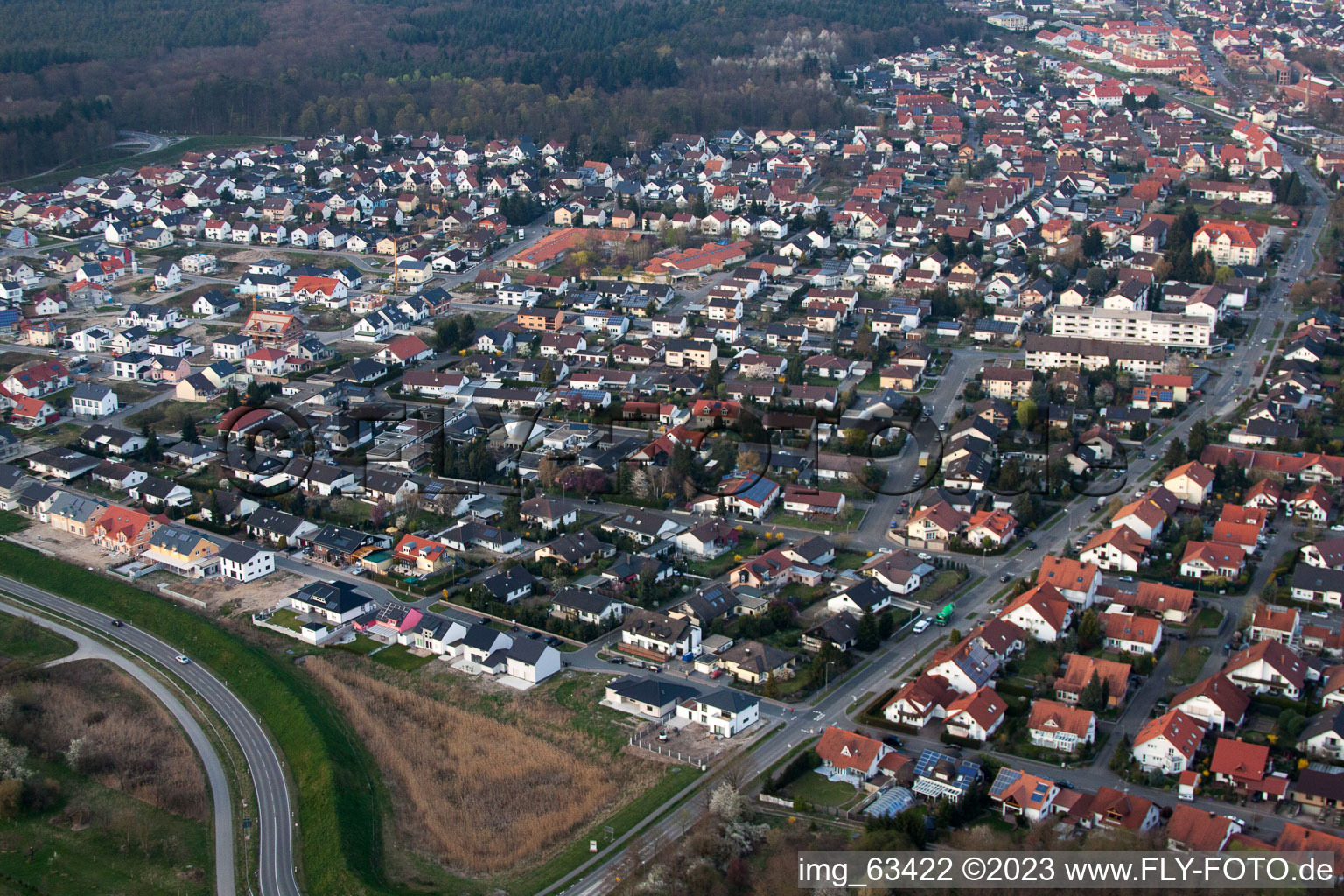 Luftbild von Jockgrim im Bundesland Rheinland-Pfalz, Deutschland