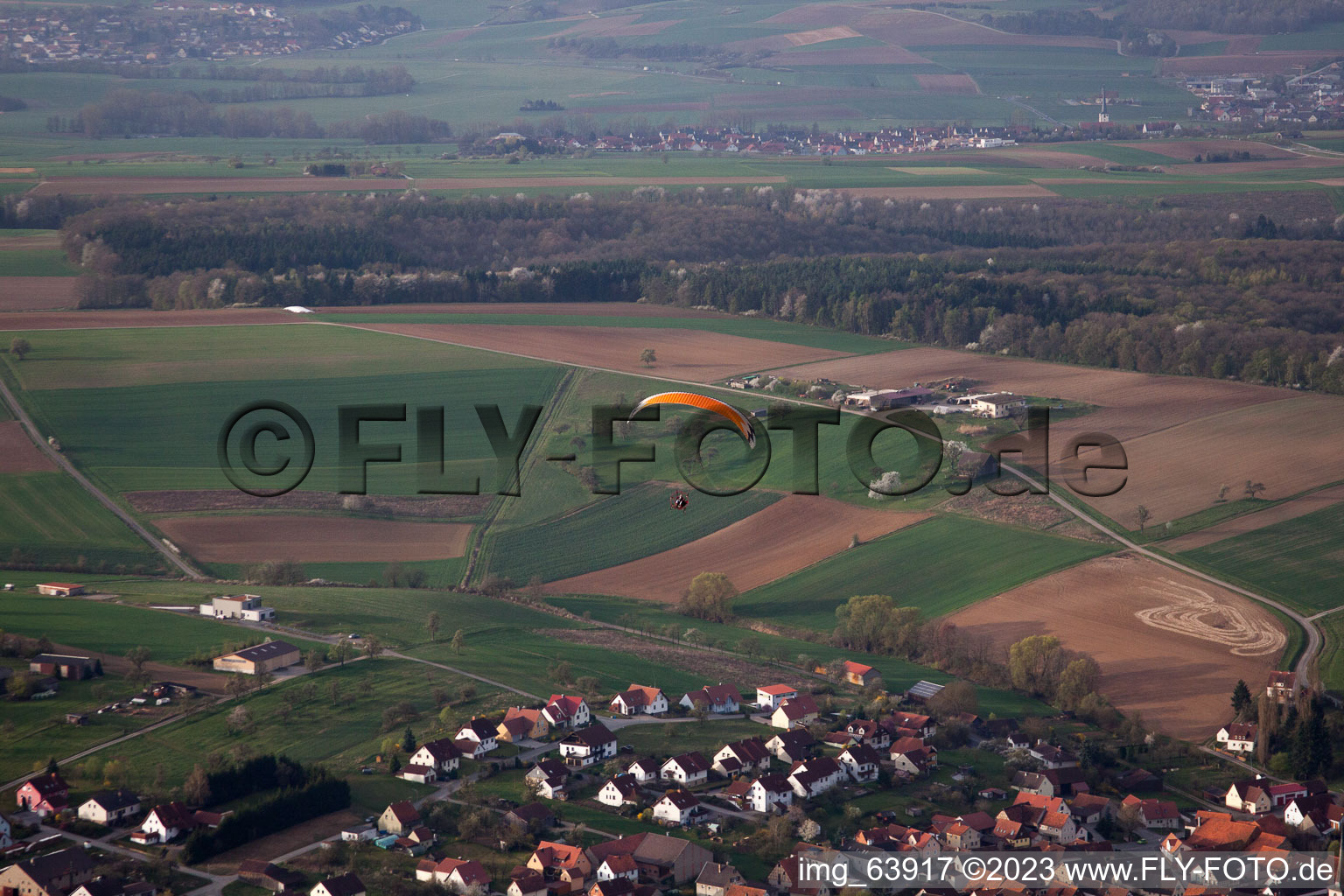 Luftaufnahme von Wargolshausen im Bundesland Bayern, Deutschland