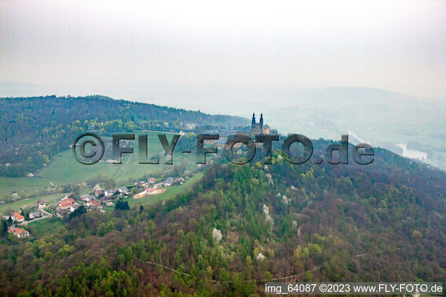 Luftbild von Bad Staffelstein im Bundesland Bayern, Deutschland
