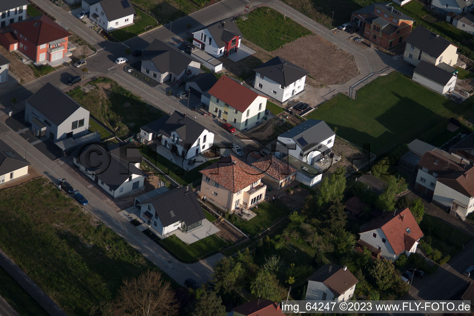 Minfeld, Neubaugebiet Ost im Bundesland Rheinland-Pfalz, Deutschland von einer Drohne aus