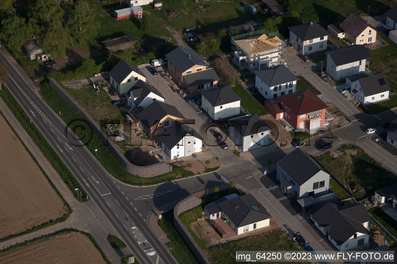 Luftaufnahme von Minfeld, Neubaugebiet Ost im Bundesland Rheinland-Pfalz, Deutschland