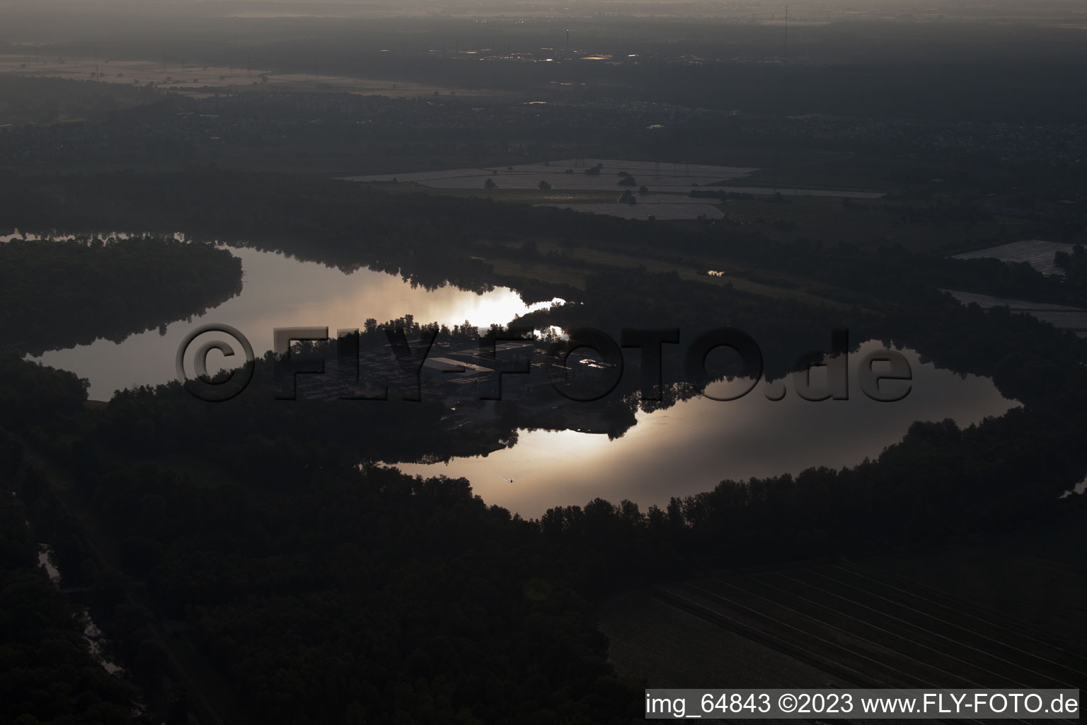 Luftaufnahme von Ortsteil Eggenstein in Eggenstein-Leopoldshafen im Bundesland Baden-Württemberg, Deutschland