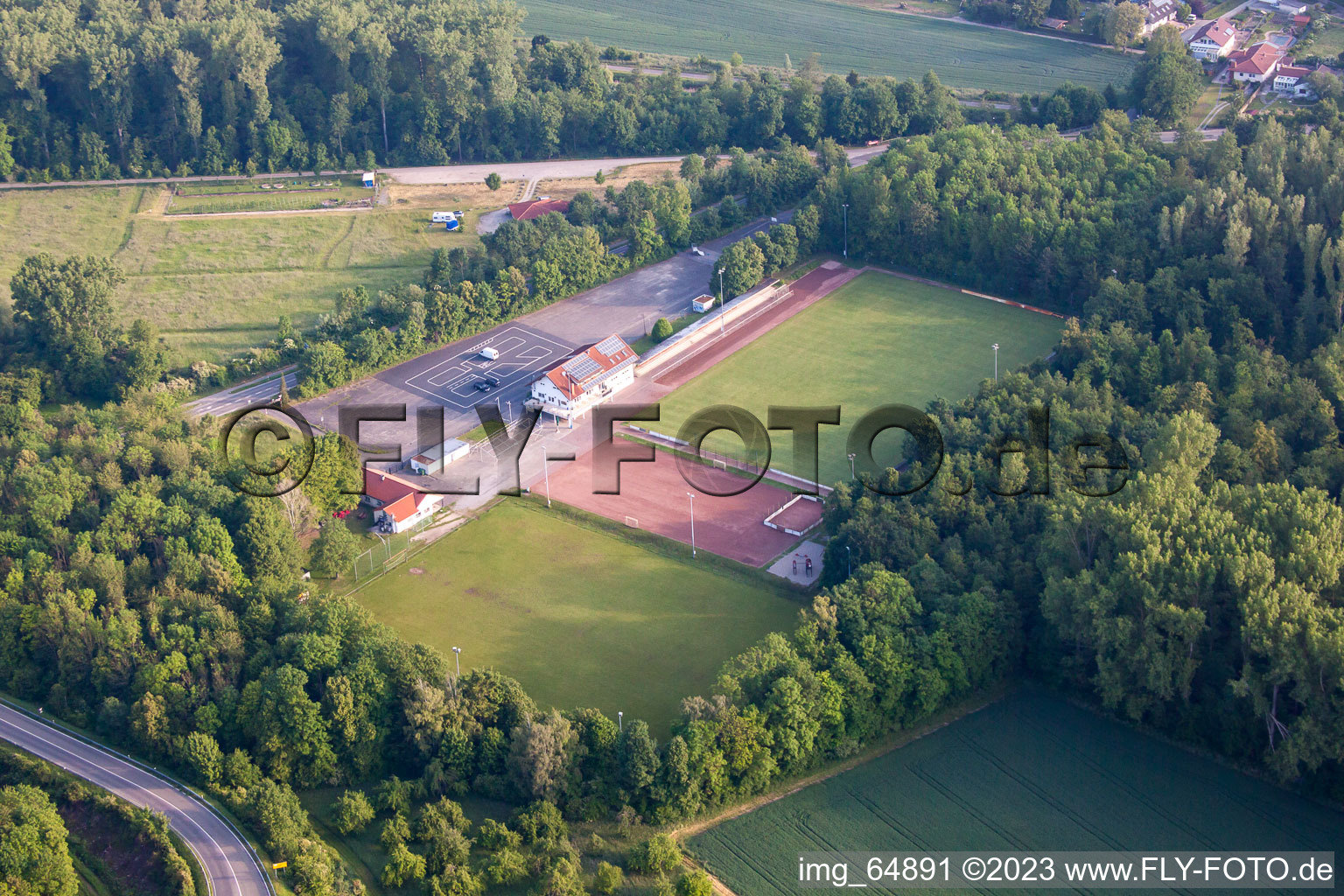 Luftbild von Spielplatz VFR im Ortsteil Rheinsheim in Philippsburg im Bundesland Baden-Württemberg, Deutschland