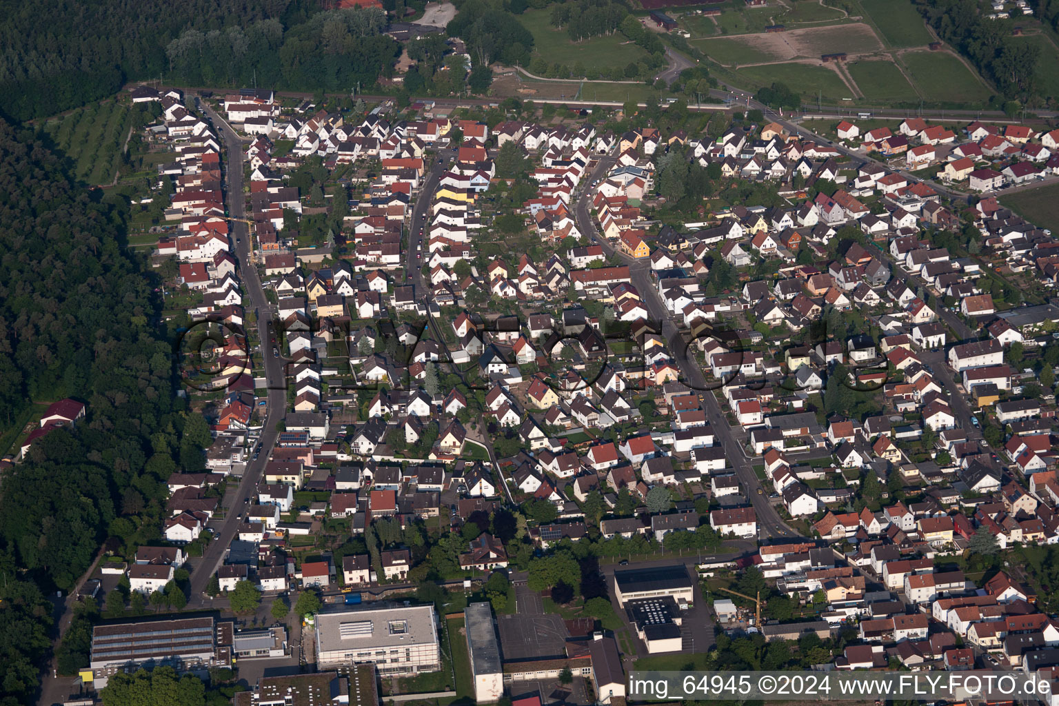 Rülzheim im Bundesland Rheinland-Pfalz, Deutschland von einer Drohne aus