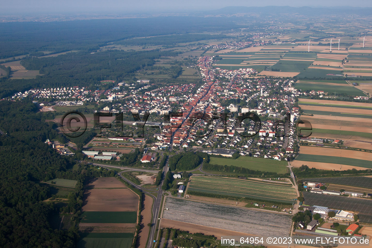Kandel von Osten im Bundesland Rheinland-Pfalz, Deutschland von oben gesehen
