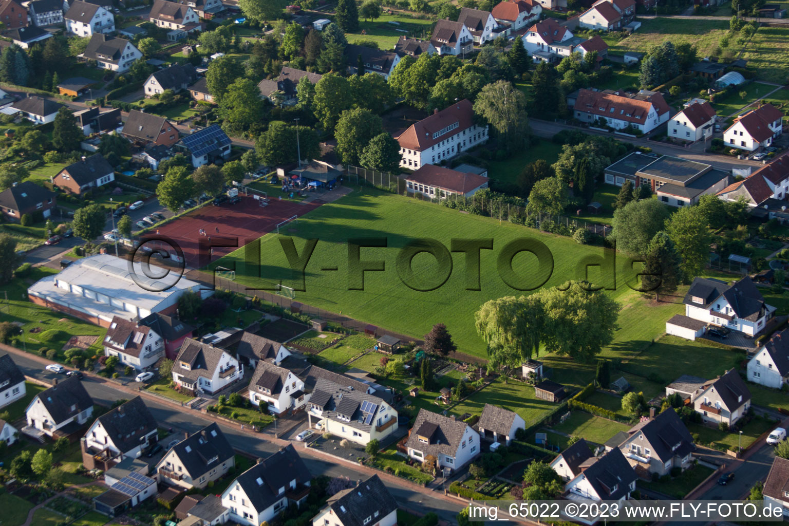 Grohnde im Bundesland Niedersachsen, Deutschland aus der Luft betrachtet