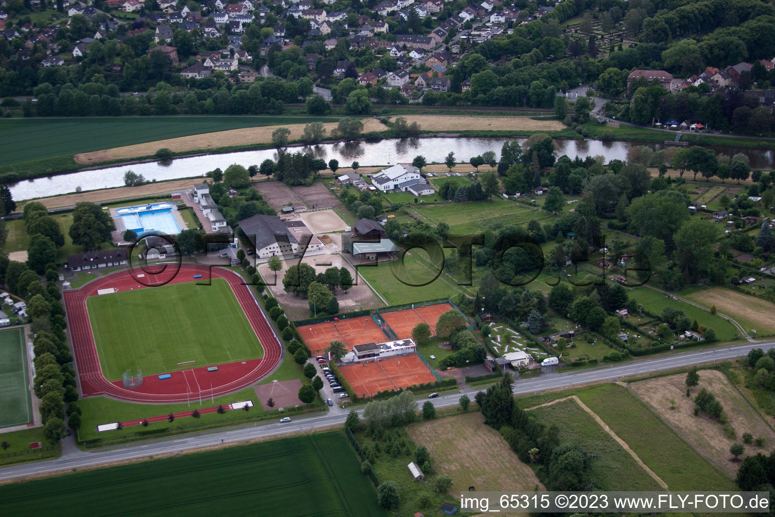 Luftbild von Höxter im Bundesland Nordrhein-Westfalen, Deutschland