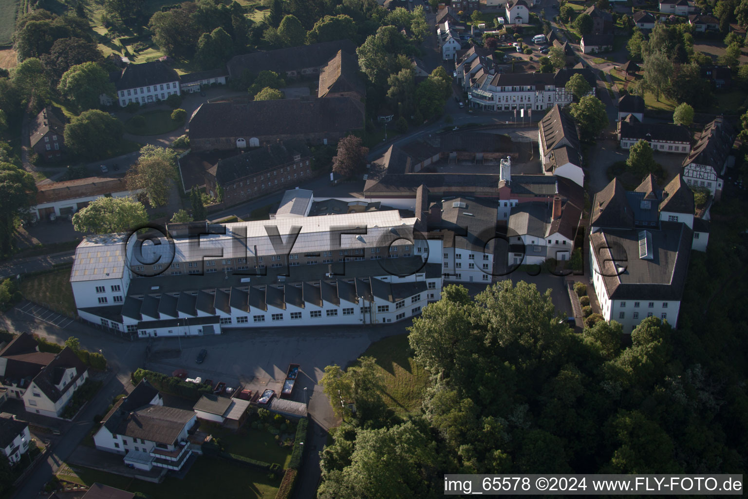 Fürstenberg im Bundesland Niedersachsen, Deutschland von der Drohne aus gesehen