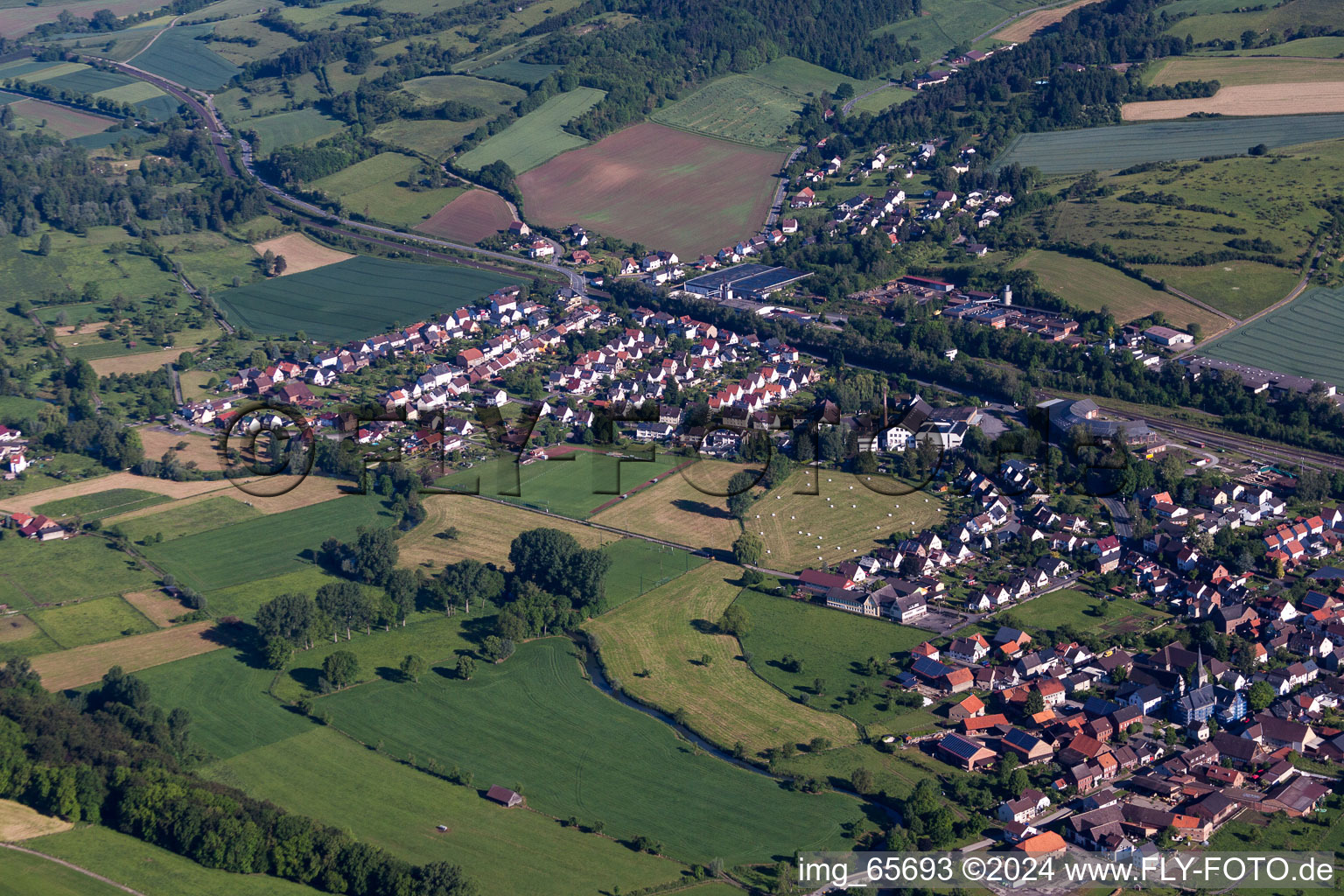 Dorfansicht im Ortsteil Ottbergen in Höxter im Bundesland Nordrhein-Westfalen, Deutschland