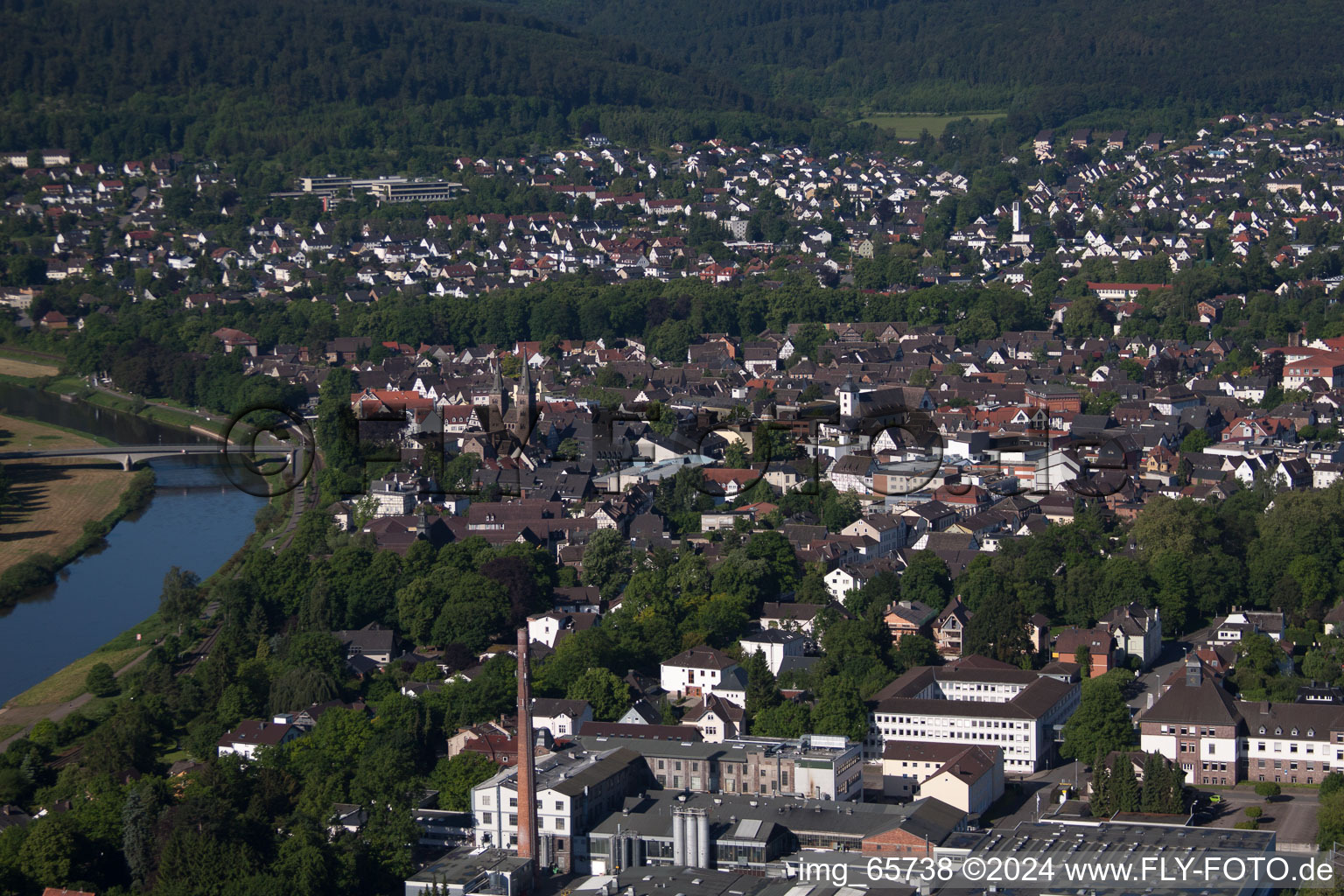 Höxter im Bundesland Nordrhein-Westfalen, Deutschland aus der Luft