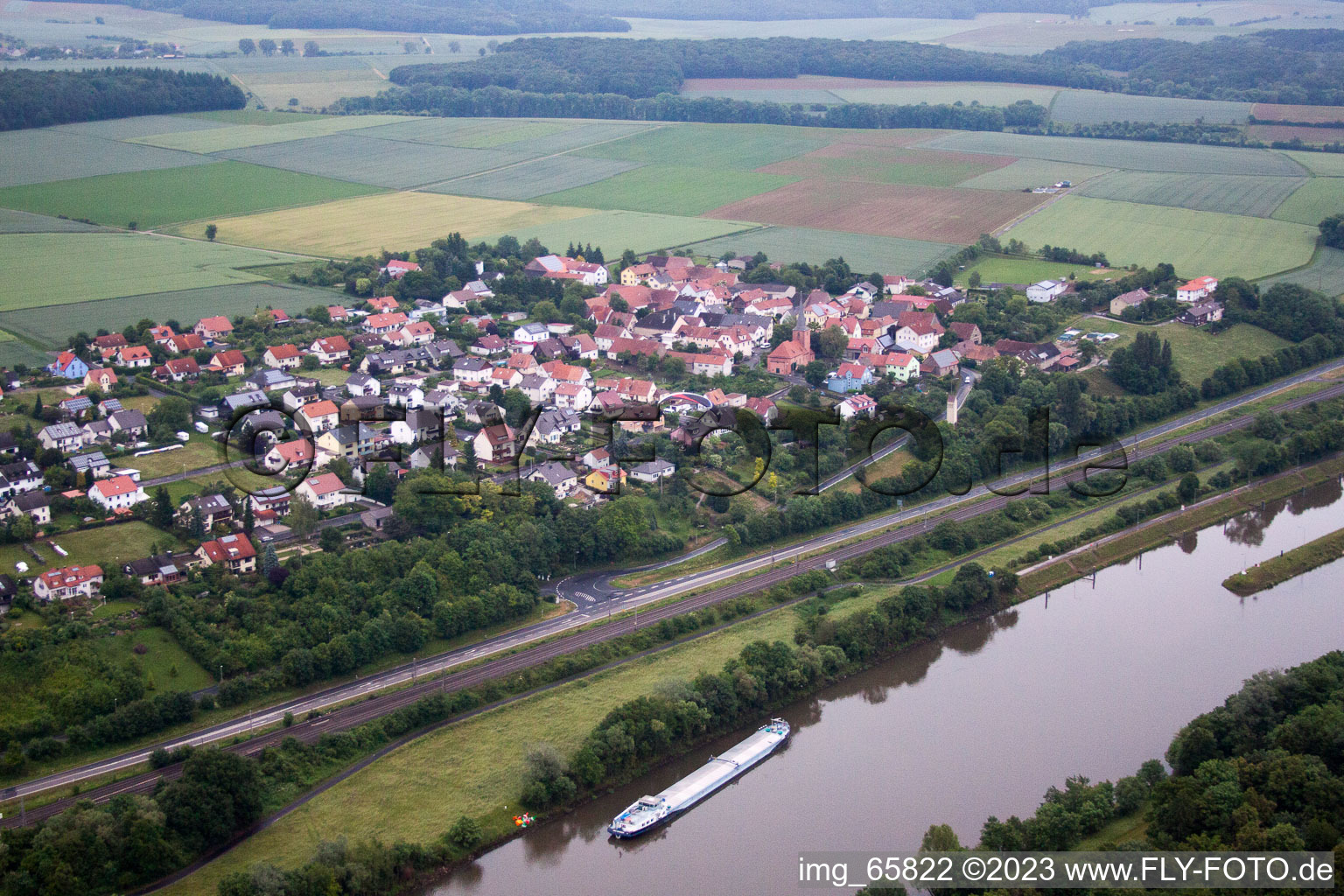 Luftaufnahme von Ottendorf im Bundesland Bayern, Deutschland