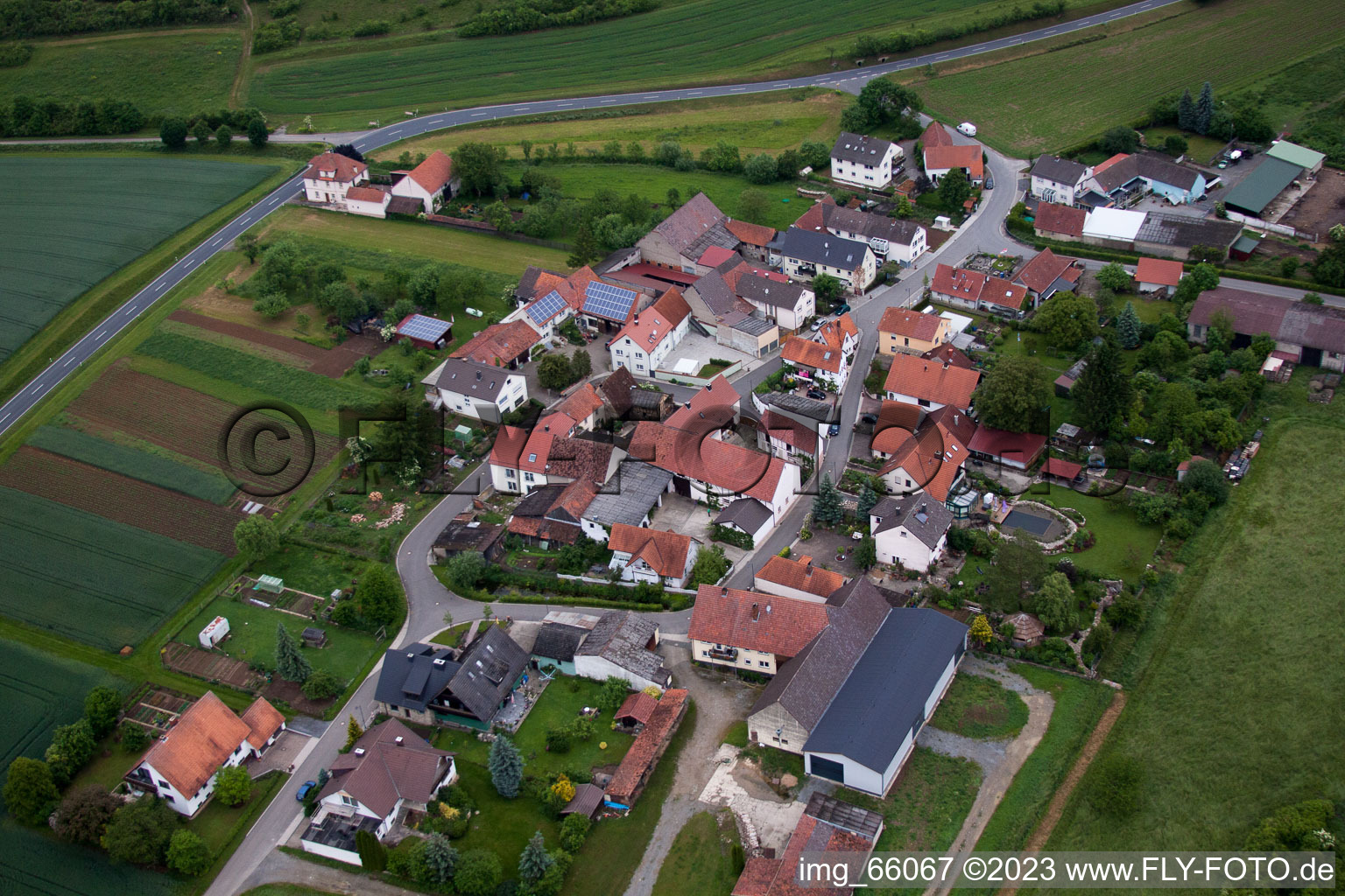 Luftbild von Reuchelheim im Bundesland Bayern, Deutschland