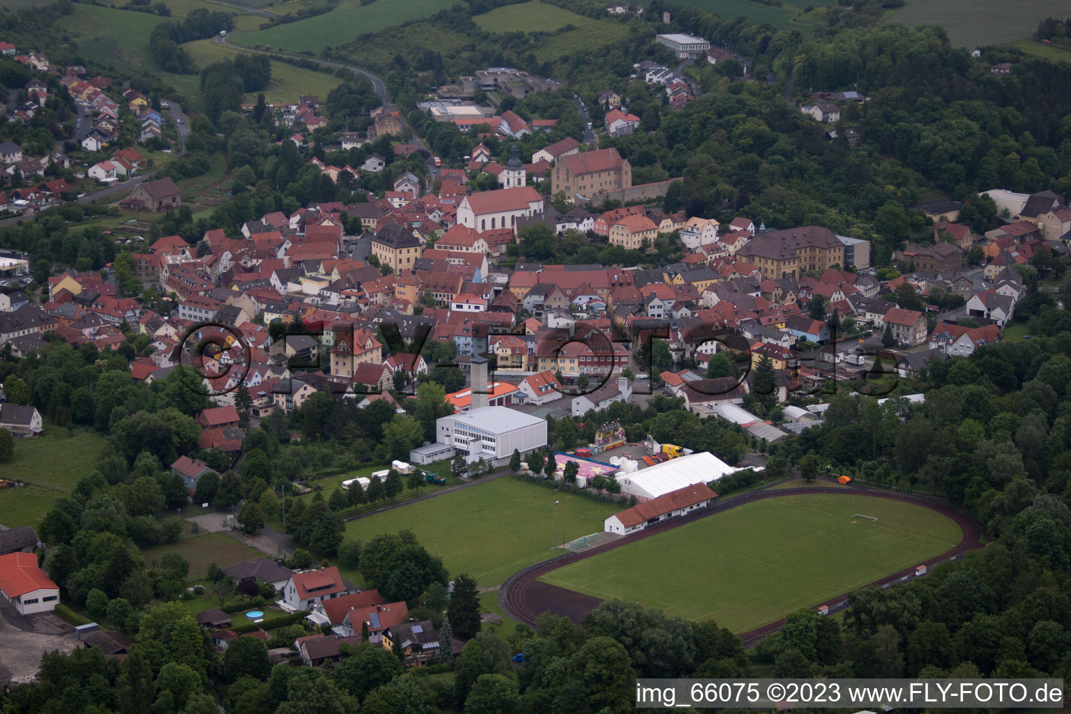 Arnstein im Bundesland Bayern, Deutschland aus der Luft betrachtet