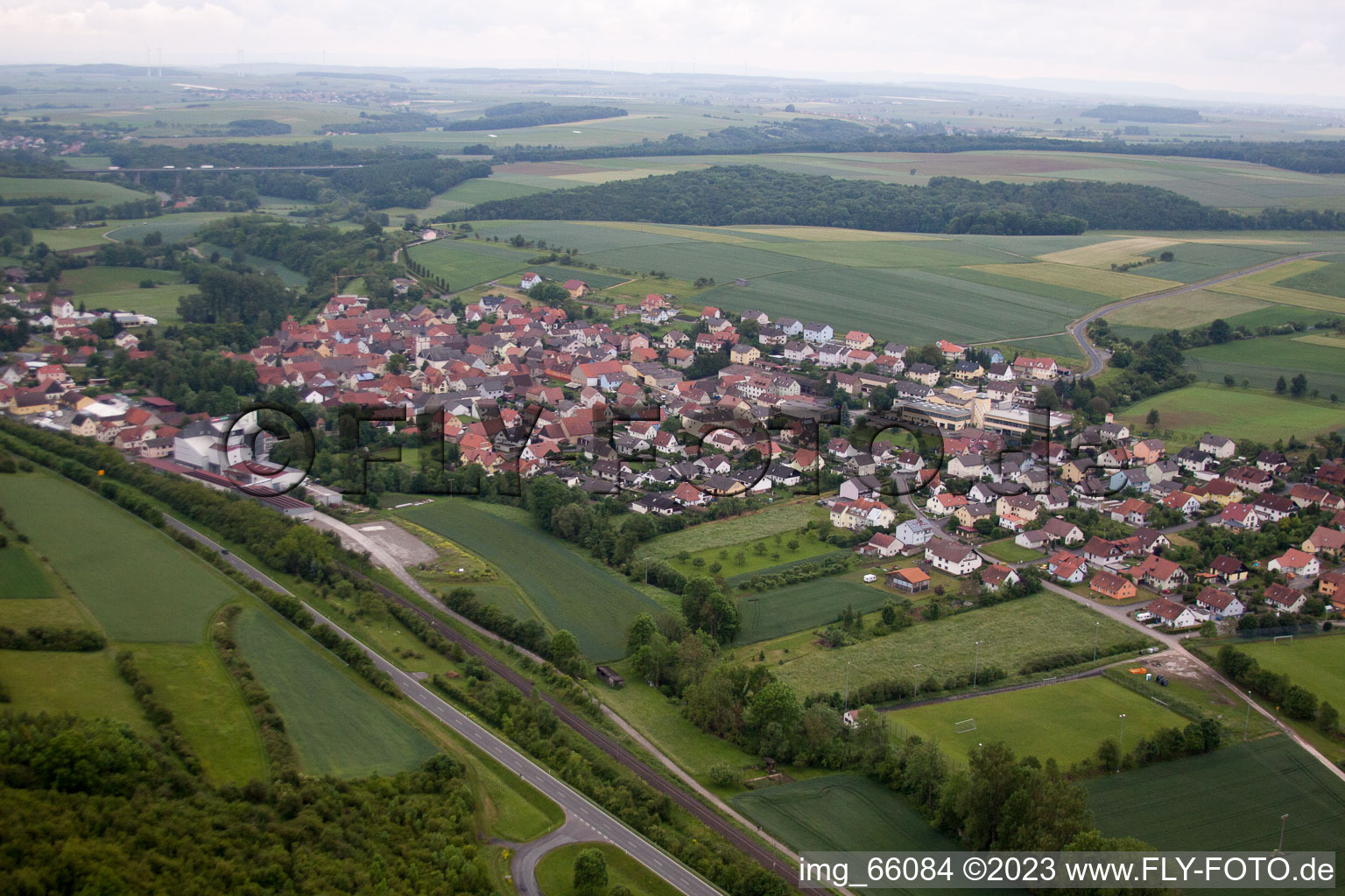 Gänheim im Bundesland Bayern, Deutschland aus der Vogelperspektive