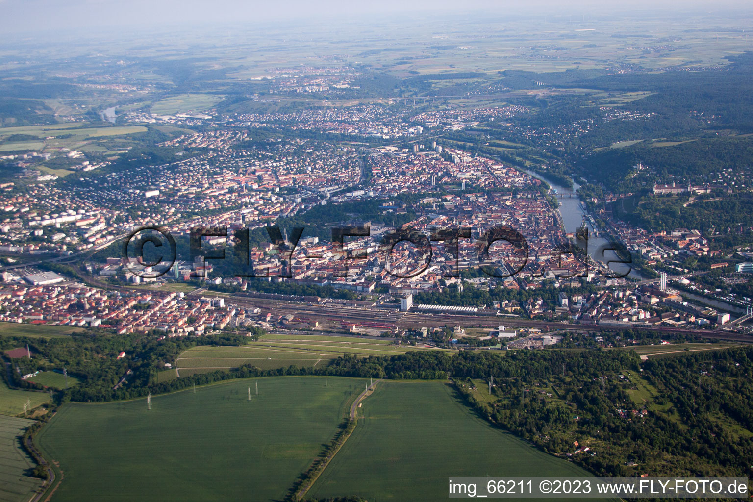 Luftaufnahme von Würzburg, Altstadt im Bundesland Bayern, Deutschland