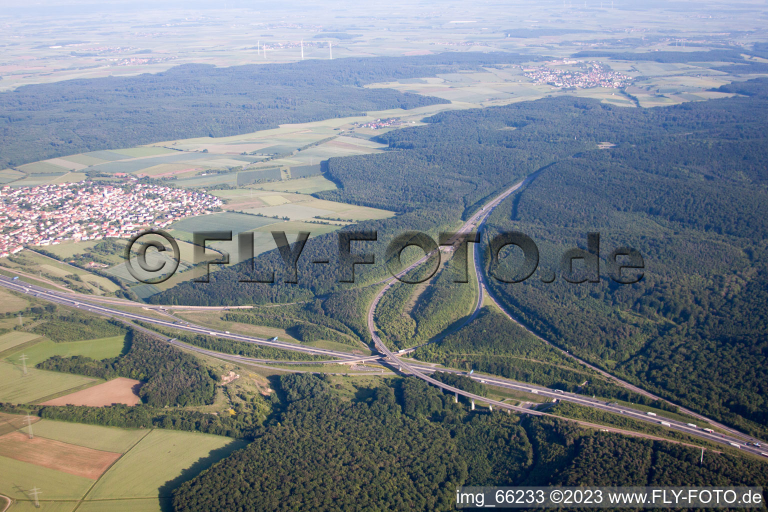 Luftbild von Würzburg Kist, A43/A41 Dreieck Würzburg West im Bundesland Bayern, Deutschland
