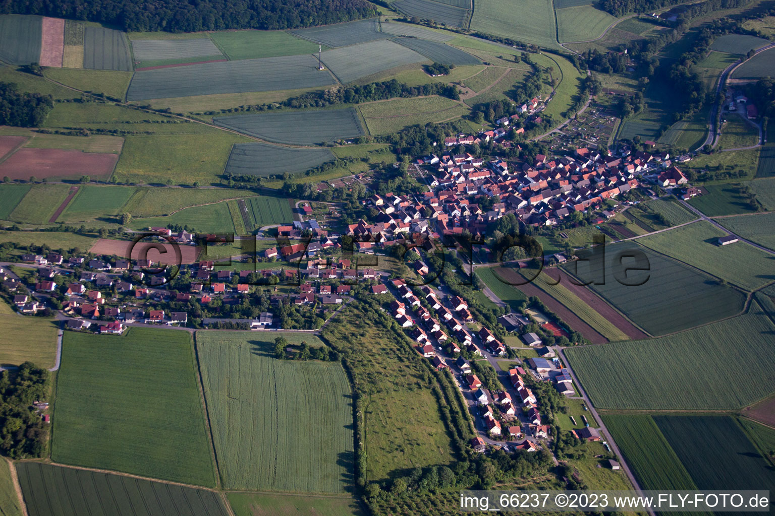 Luftbild von Unteraltertheim im Bundesland Bayern, Deutschland
