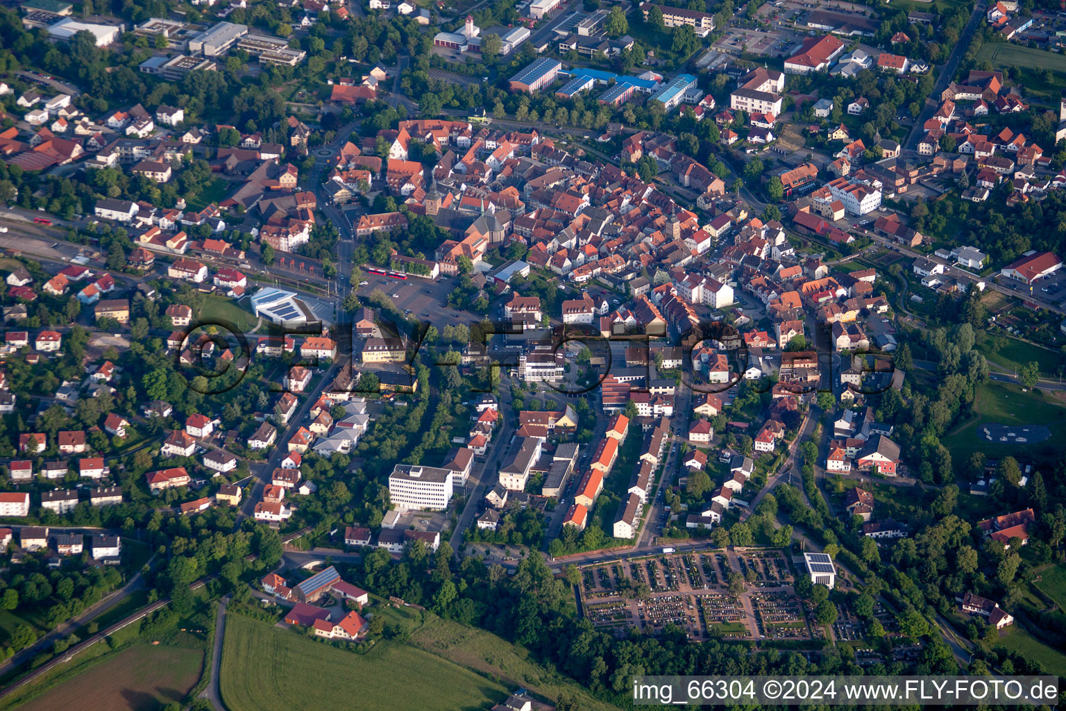 Luftbild von Siedlungsgebiet in Buchen im Bundesland Baden-Württemberg, Deutschland