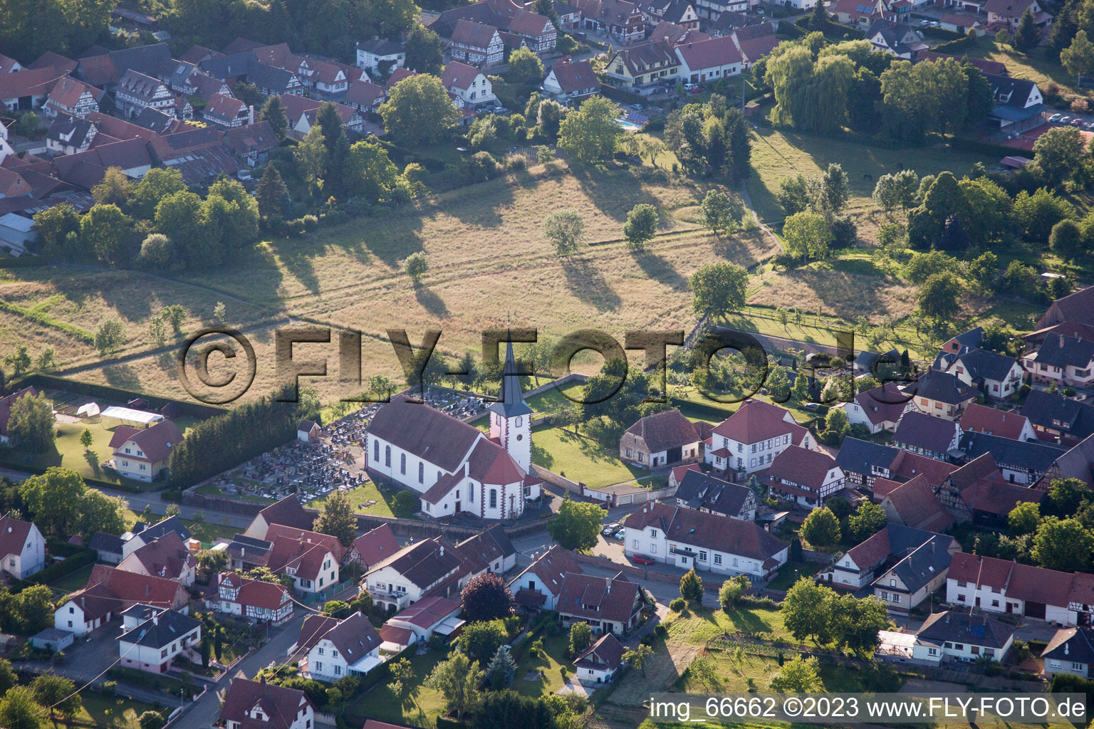Luftaufnahme von Seebach im Bundesland Bas-Rhin, Frankreich