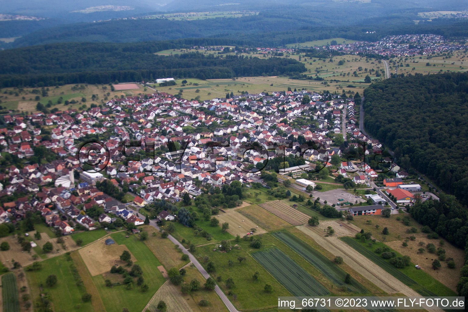 Luftbild von Ortsteil Spessart in Ettlingen im Bundesland Baden-Württemberg, Deutschland
