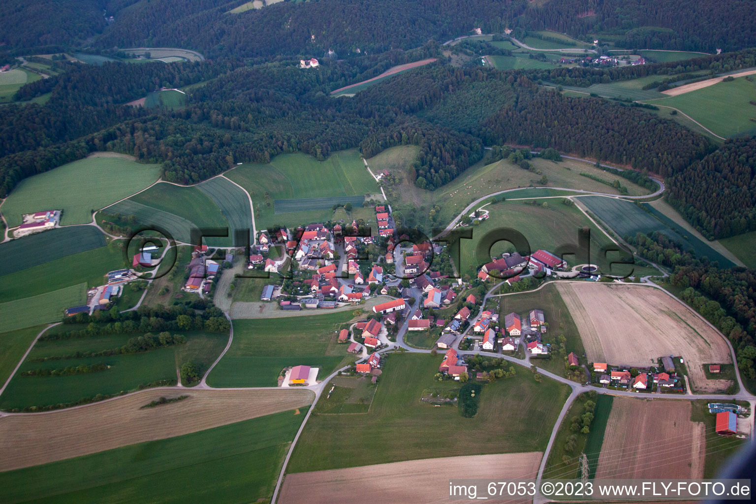 Luftaufnahme von Münzdorf im Bundesland Baden-Württemberg, Deutschland