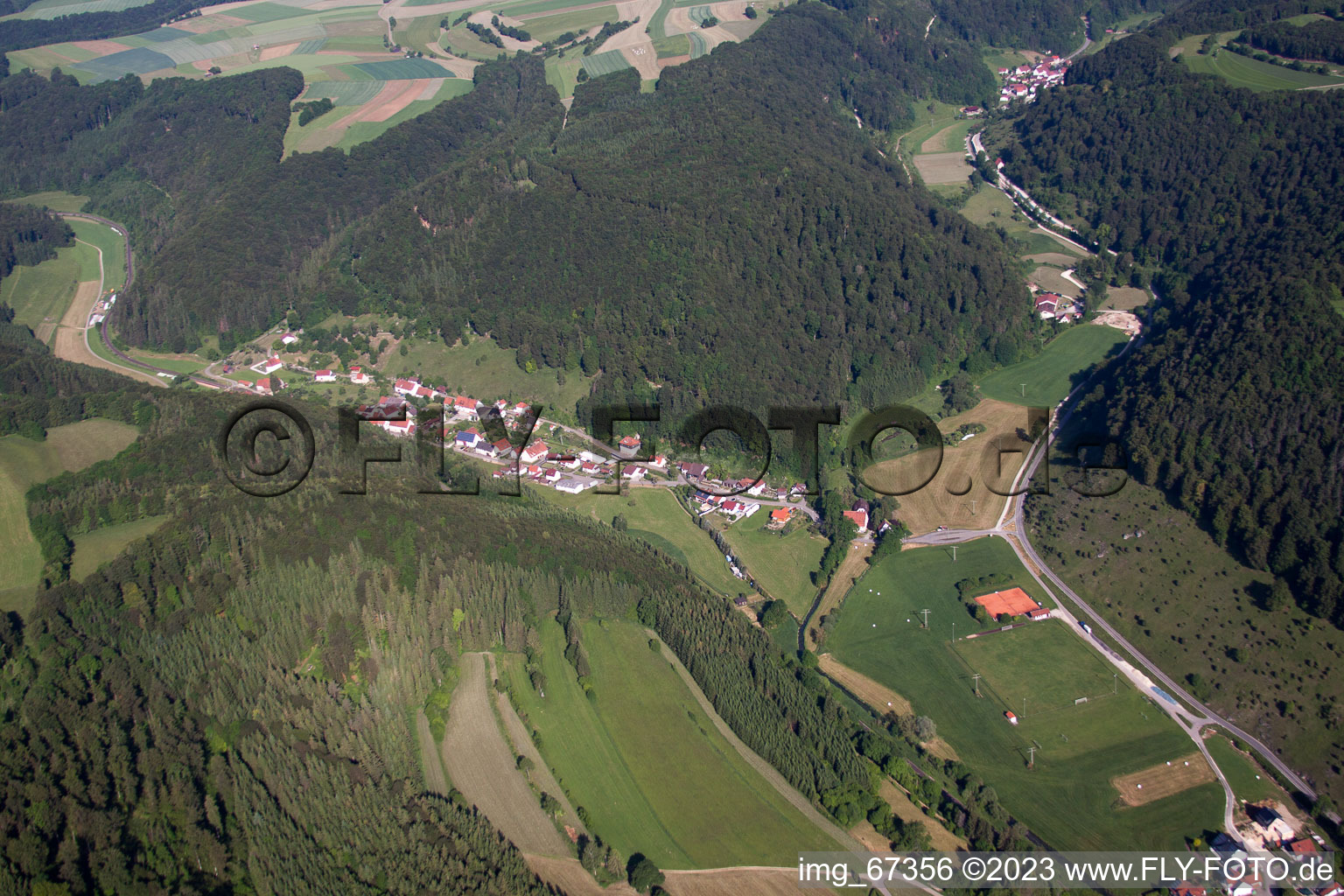 Luftbild von Gundershofen im Bundesland Baden-Württemberg, Deutschland