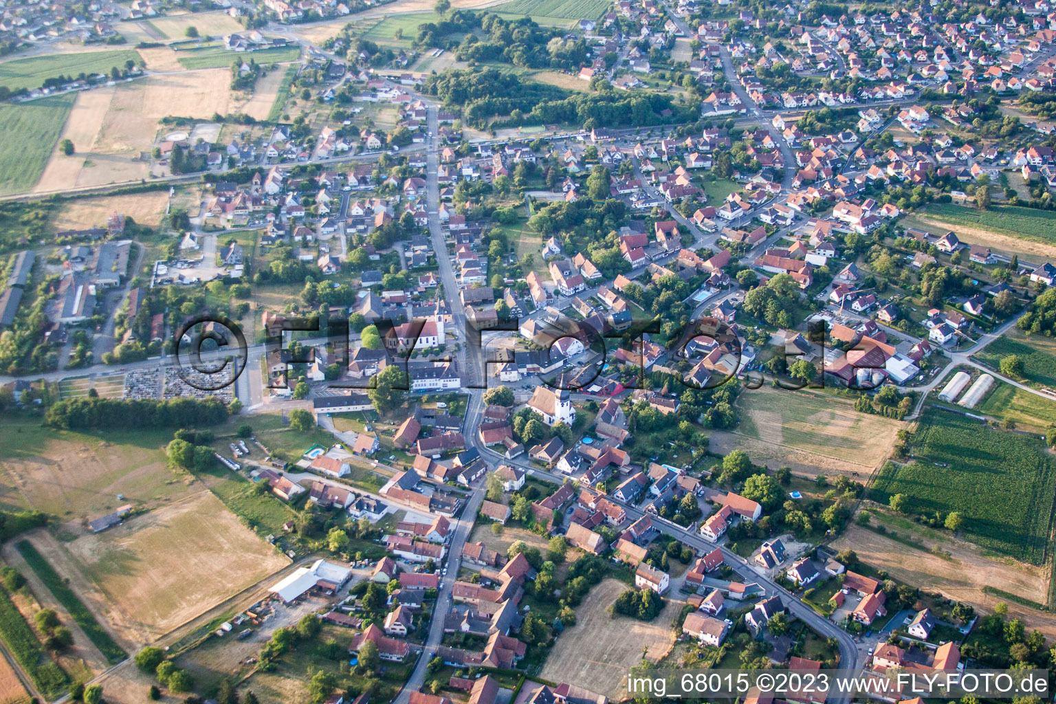 Luftbild von Sessenheim im Bundesland Bas-Rhin, Frankreich