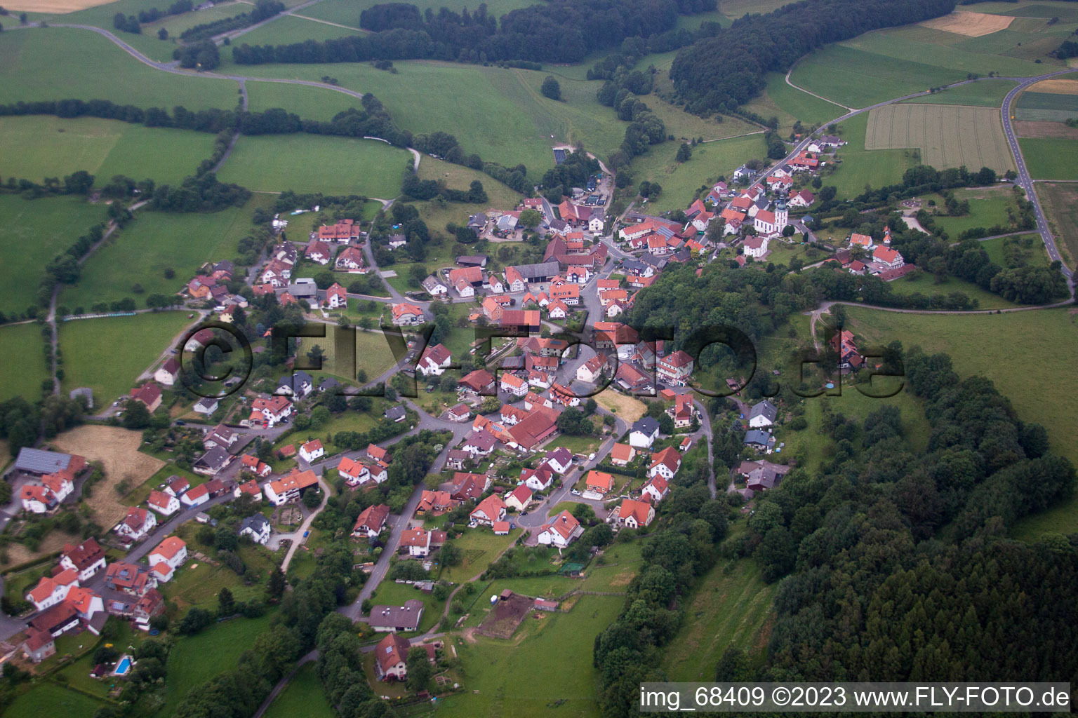 Luftbild von Kleinsassen im Bundesland Hessen, Deutschland