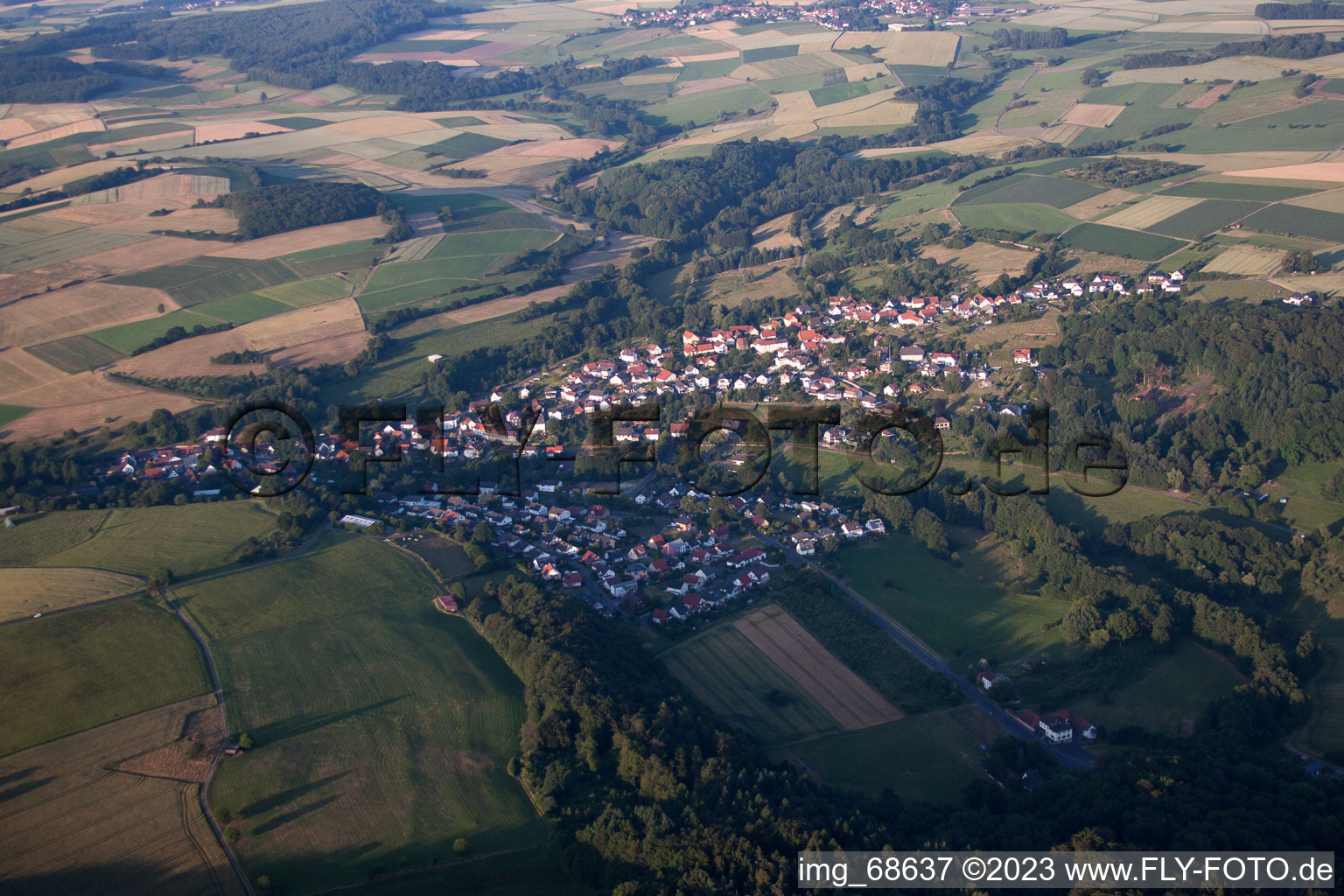 Luftaufnahme von Rinderbügen im Bundesland Hessen, Deutschland
