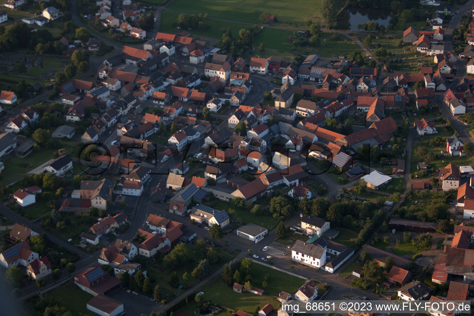 Luftbild von Wenings im Bundesland Hessen, Deutschland