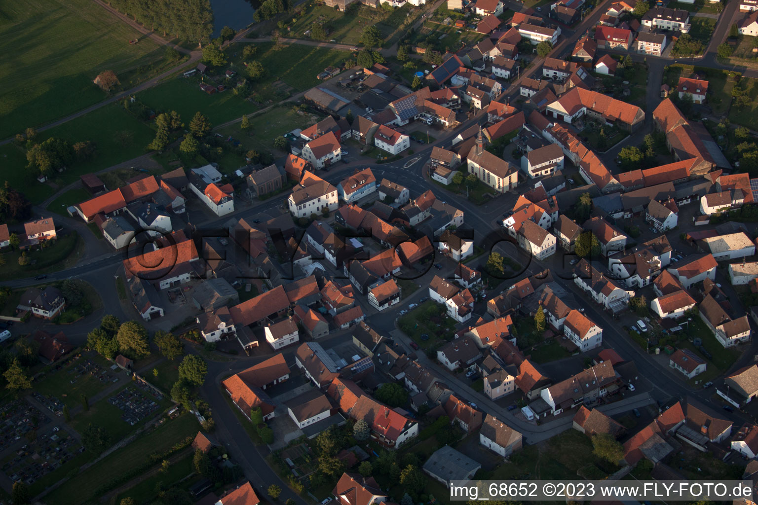 Luftaufnahme von Wenings im Bundesland Hessen, Deutschland