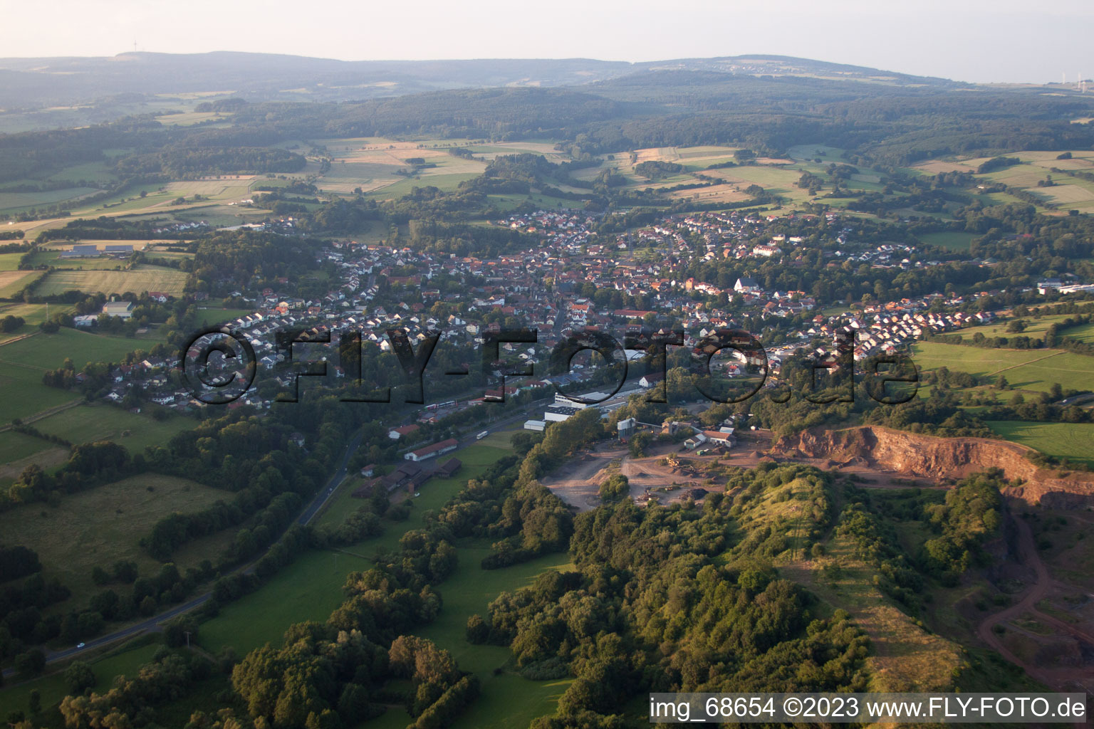 Luftbild von Gedern im Bundesland Hessen, Deutschland