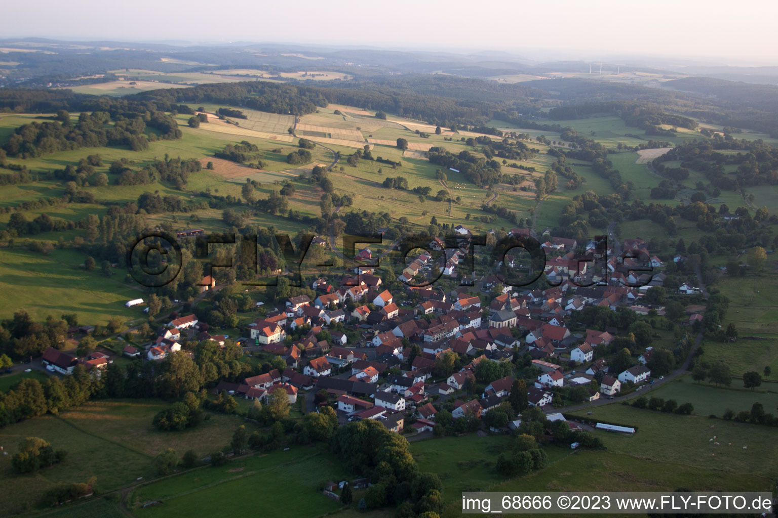 Burkhards im Bundesland Hessen, Deutschland aus der Luft betrachtet