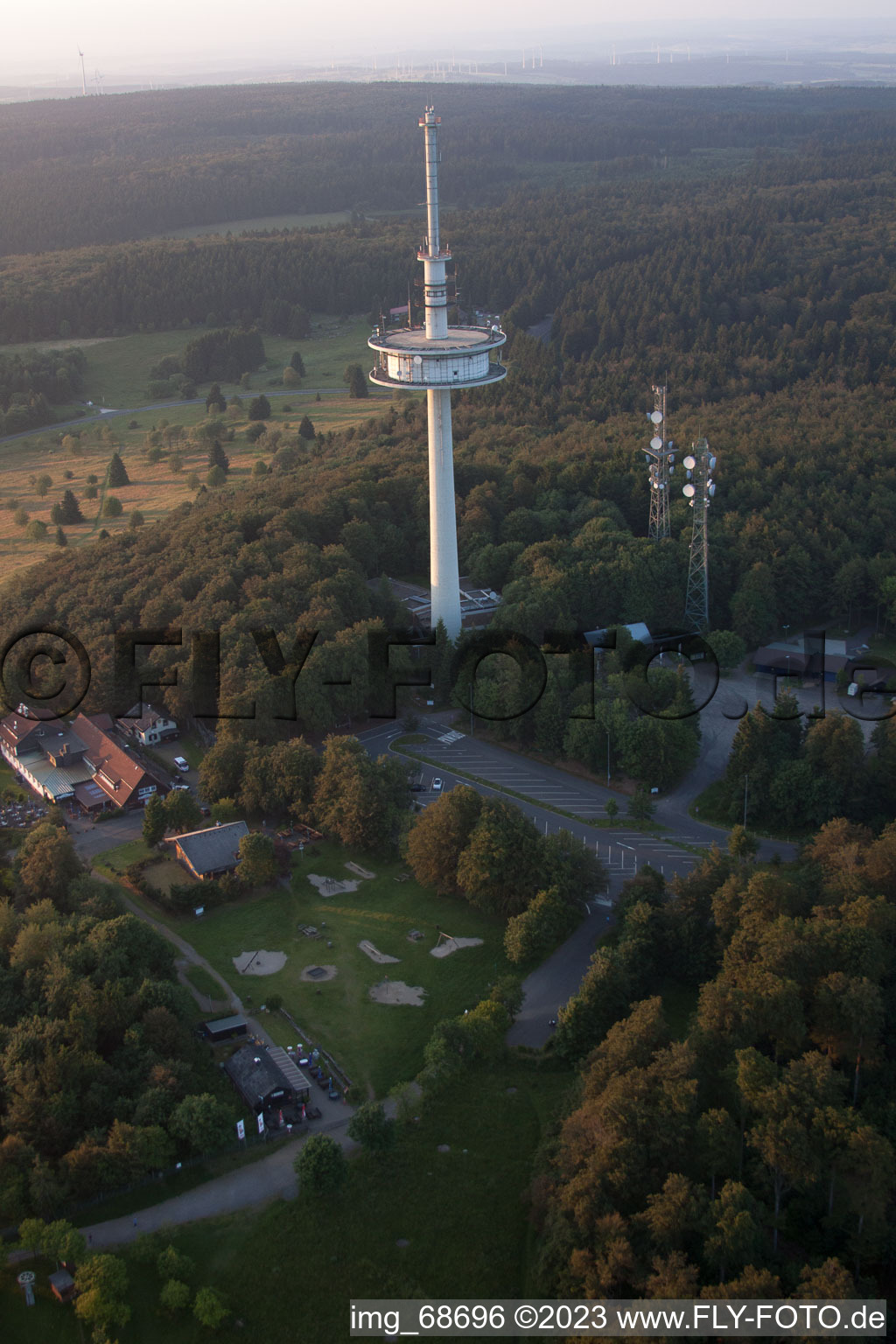 Hoherodskopf im Bundesland Hessen, Deutschland aus der Luft betrachtet