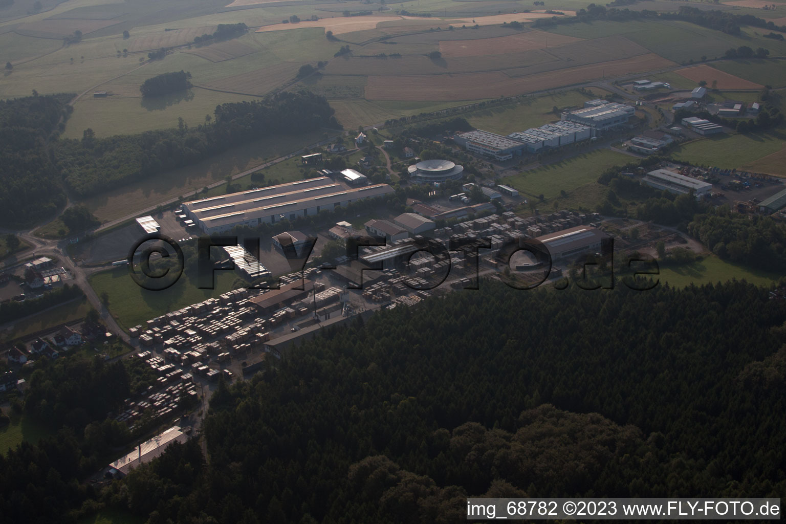 Luftbild von Buchrasen, Industriegebiet im Bundesland Bayern, Deutschland