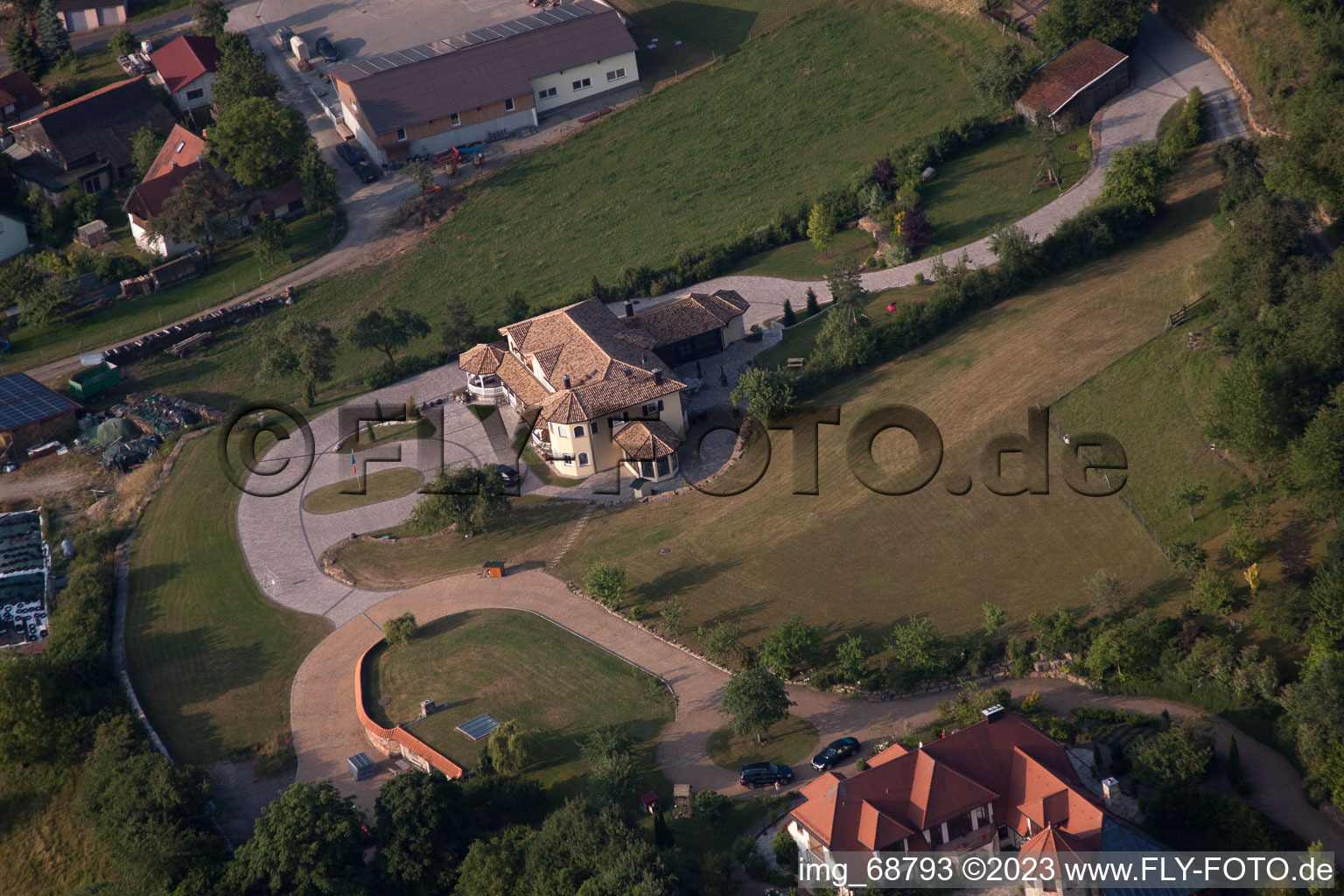Luftaufnahme von Oberleichtersbach im Bundesland Bayern, Deutschland
