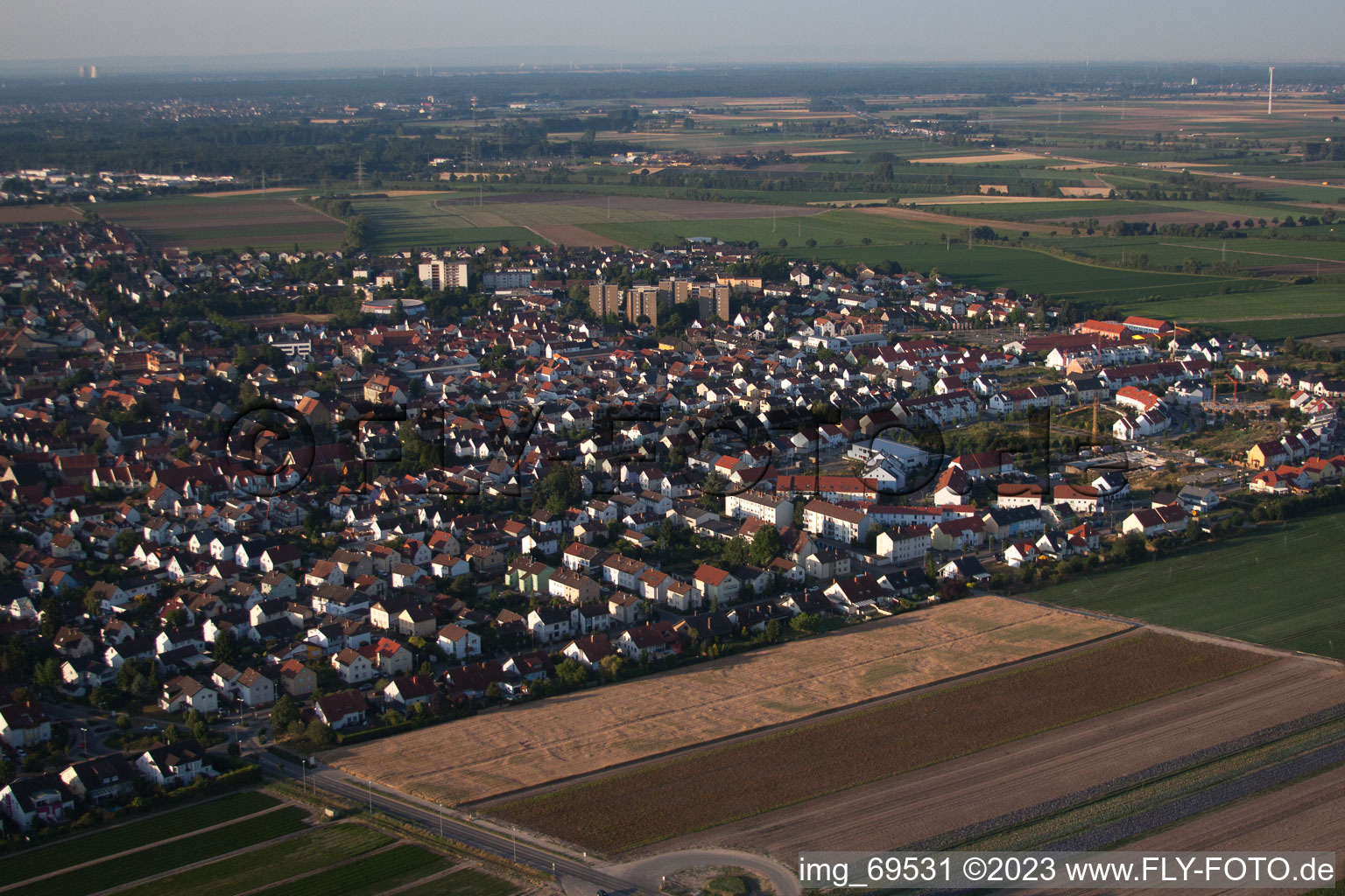 Mutterstadt im Bundesland Rheinland-Pfalz, Deutschland aus der Luft