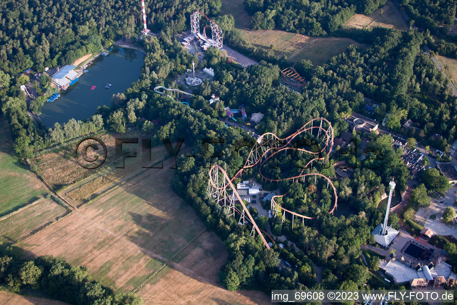 Luftaufnahme von Haßloch, Holiday Park im Bundesland Rheinland-Pfalz, Deutschland