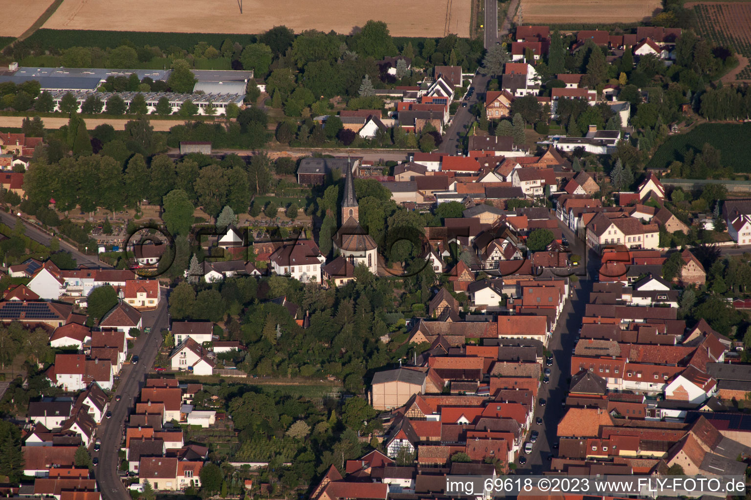 Gommersheim im Bundesland Rheinland-Pfalz, Deutschland von einer Drohne aus