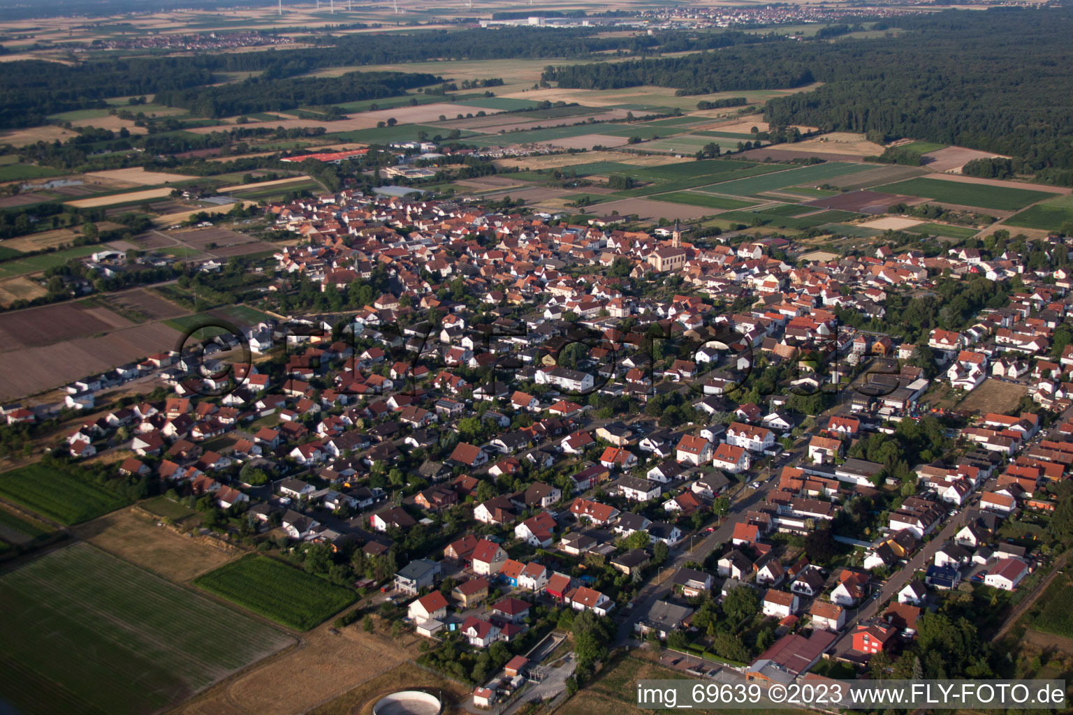 Zeiskam im Bundesland Rheinland-Pfalz, Deutschland aus der Luft