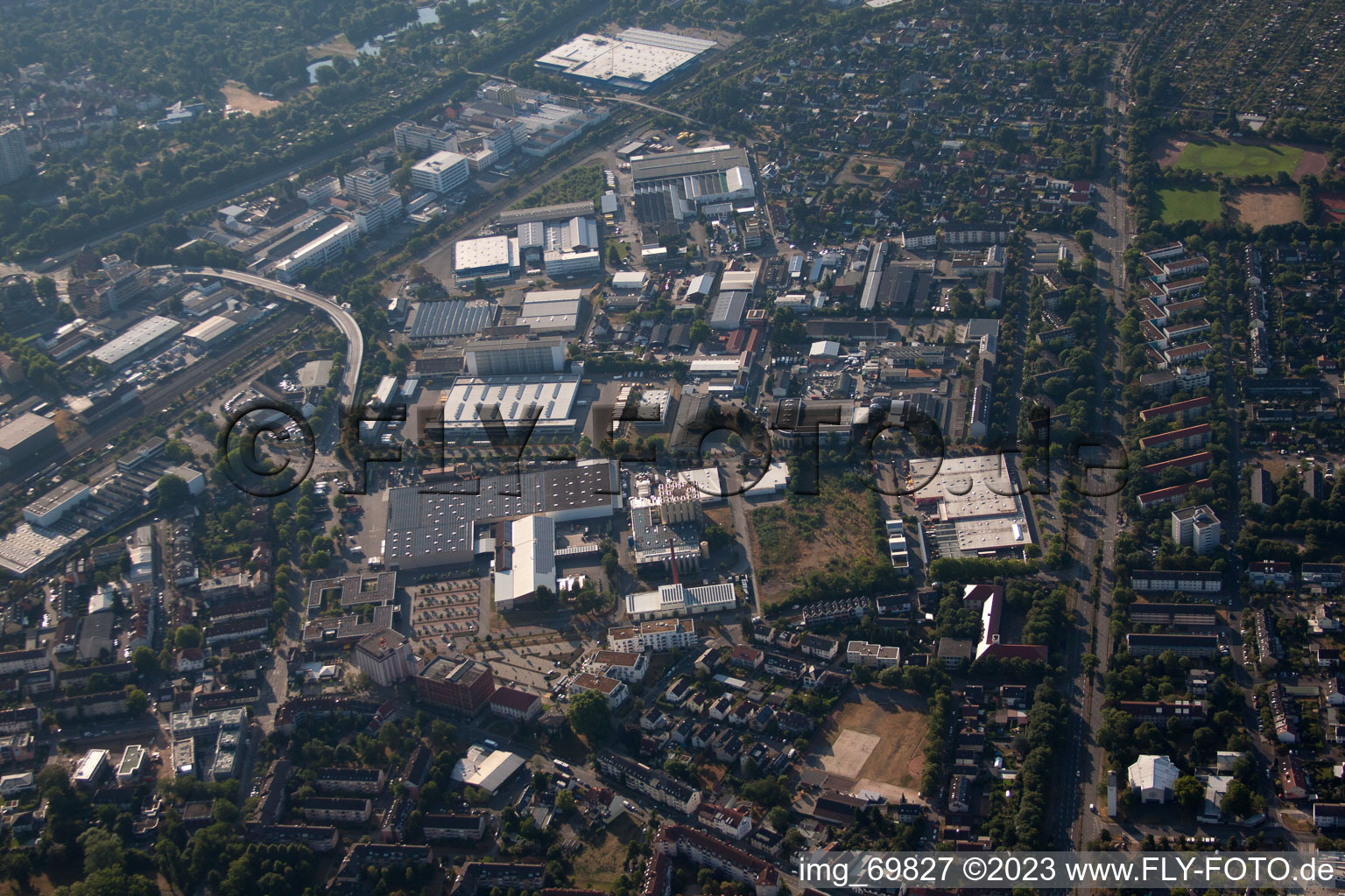 Luftbild von Pulverhausstr im Ortsteil Grünwinkel in Karlsruhe im Bundesland Baden-Württemberg, Deutschland