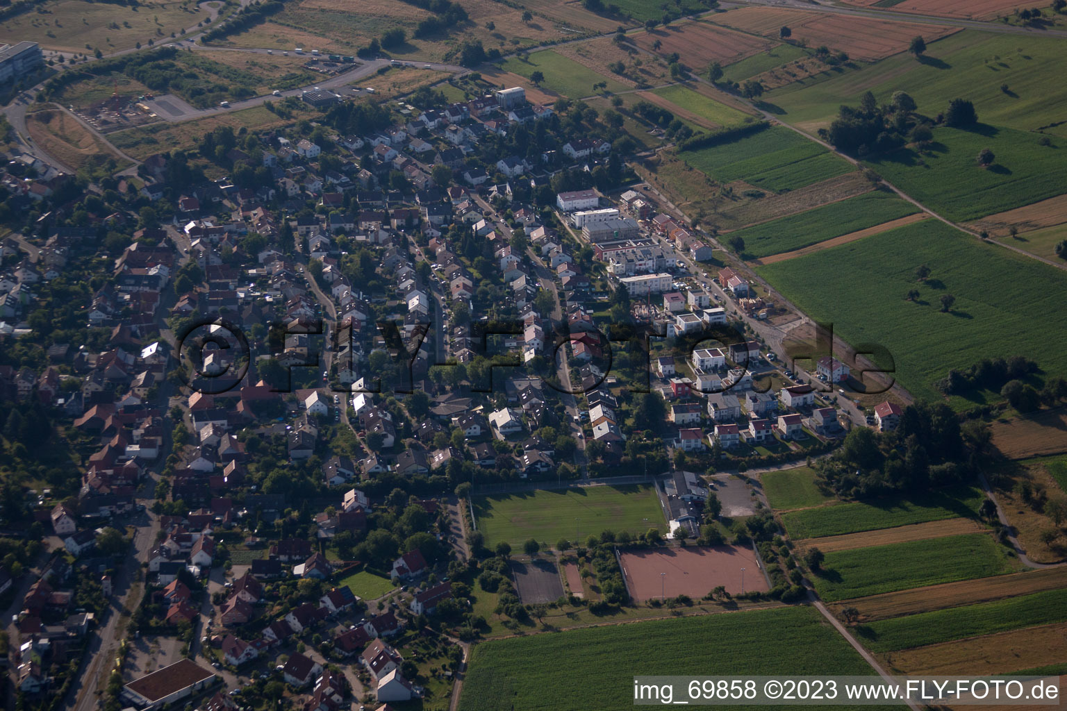 Ortsteil Palmbach in Karlsruhe im Bundesland Baden-Württemberg, Deutschland aus der Luft betrachtet