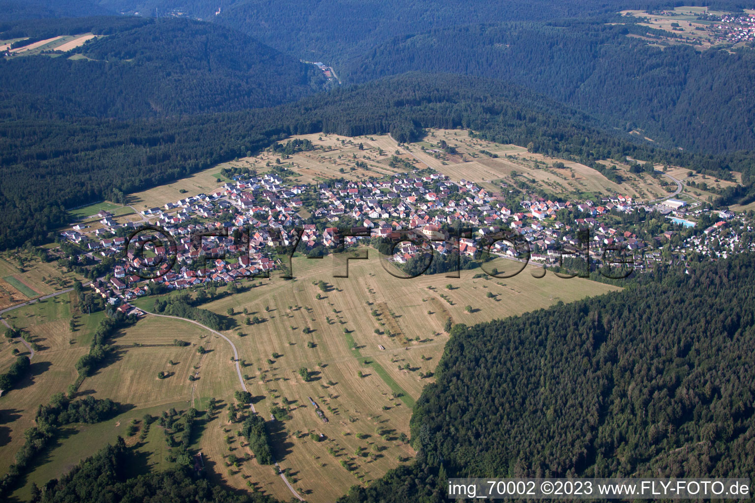 Luftbild von Schellbronn im Bundesland Baden-Württemberg, Deutschland