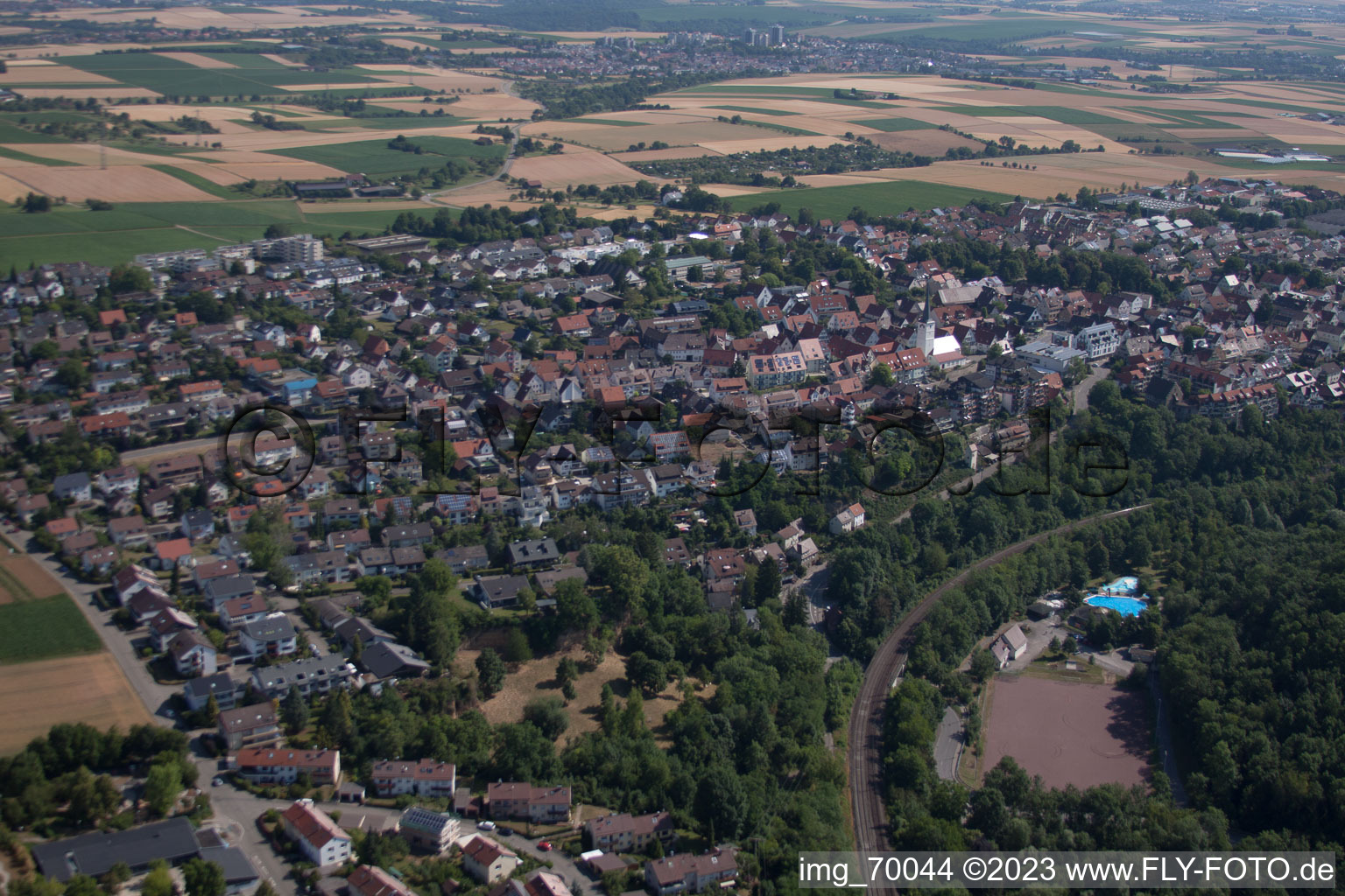 Luftaufnahme von Ortsteil Höfingen in Leonberg im Bundesland Baden-Württemberg, Deutschland