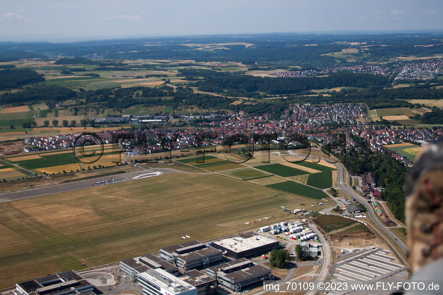 Luftaufnahme von Segelfluggelände Malmsheim des SFC Leonberg in Renningen im Bundesland Baden-Württemberg, Deutschland