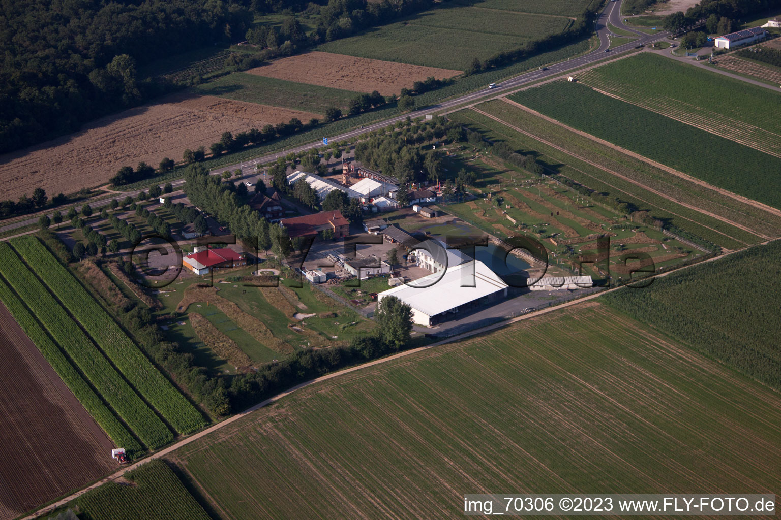 Kandel, Adamshof Fußgolfanlage im Bundesland Rheinland-Pfalz, Deutschland aus der Vogelperspektive